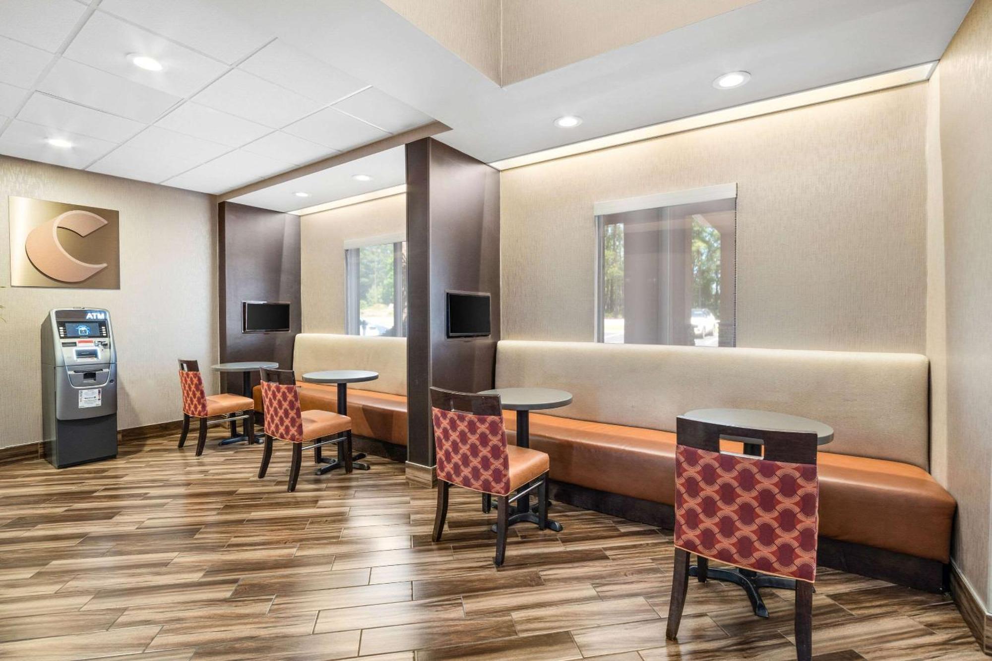 Comfort Suites Columbia At Harbison Exterior foto